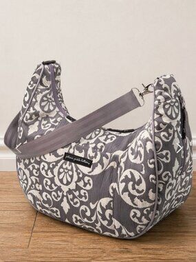 Petunia Pickle Bottom Diaper Bag Gray Baby Bag Travel Tote Convertible NWOT